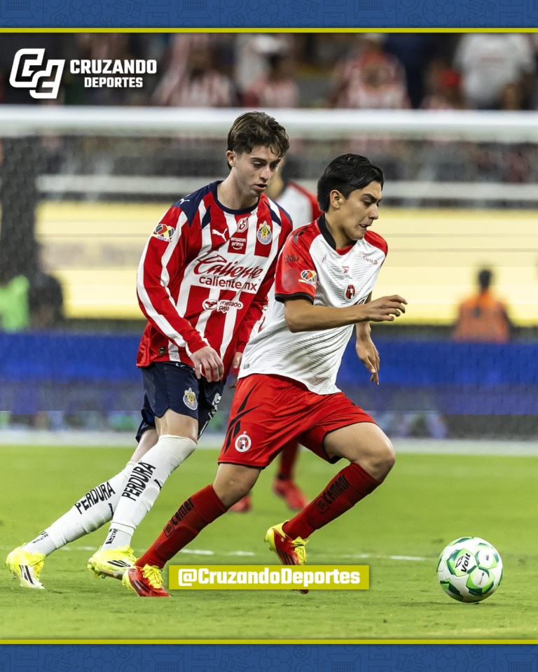 Chivas y Xolos empatan sin goles en un duelo cerrado en el Akron
